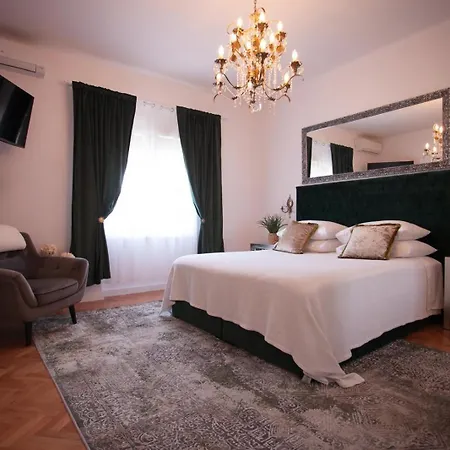 Апартаменты Alida Luxe *
