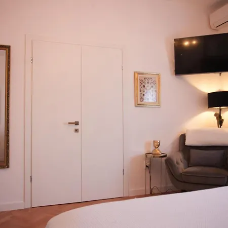 Alida Luxe スプリト