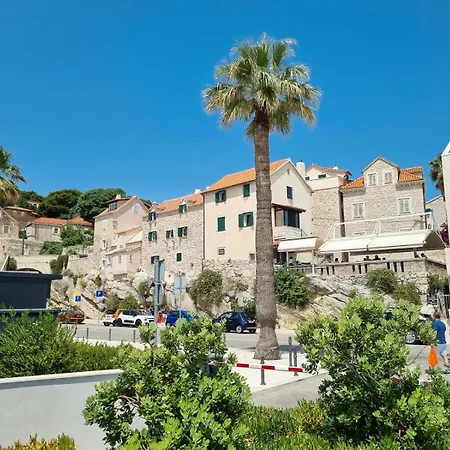 Alida Luxe スプリト